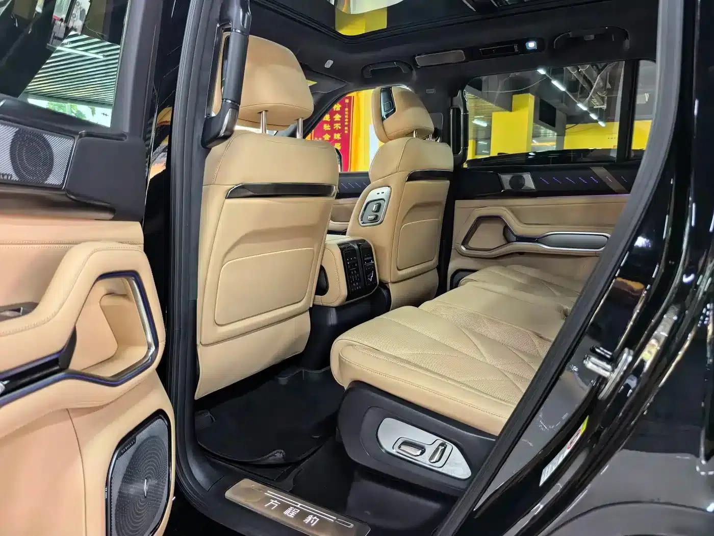 Leopard 8 2025 Smart & Brave Flagship Edition 7-Seater — миниатюра 5