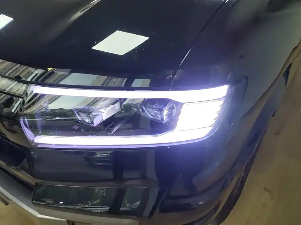 Leopard 8 2025 Smart & Brave Flagship Edition 7-Seater — миниатюра 18