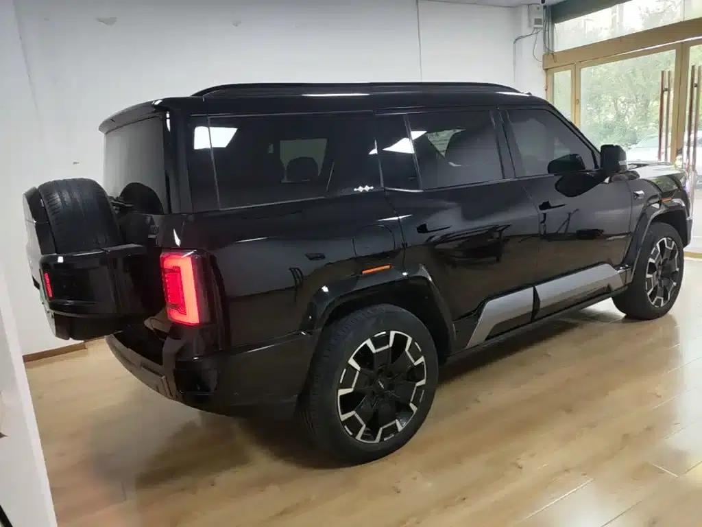 Leopard 8 2025 Smart & Brave Flagship Edition 7-Seater — миниатюра 5