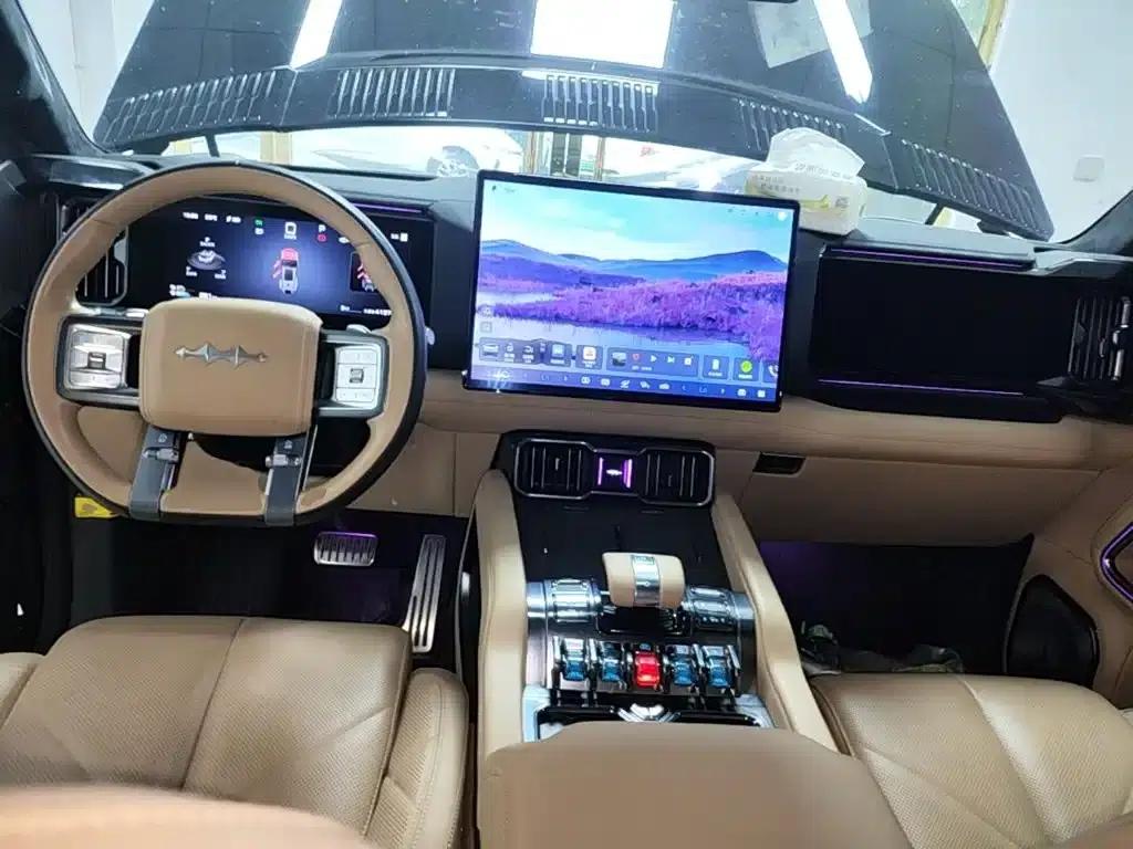 Leopard 8 2025 Smart & Brave Flagship Edition 7-Seater — миниатюра 6