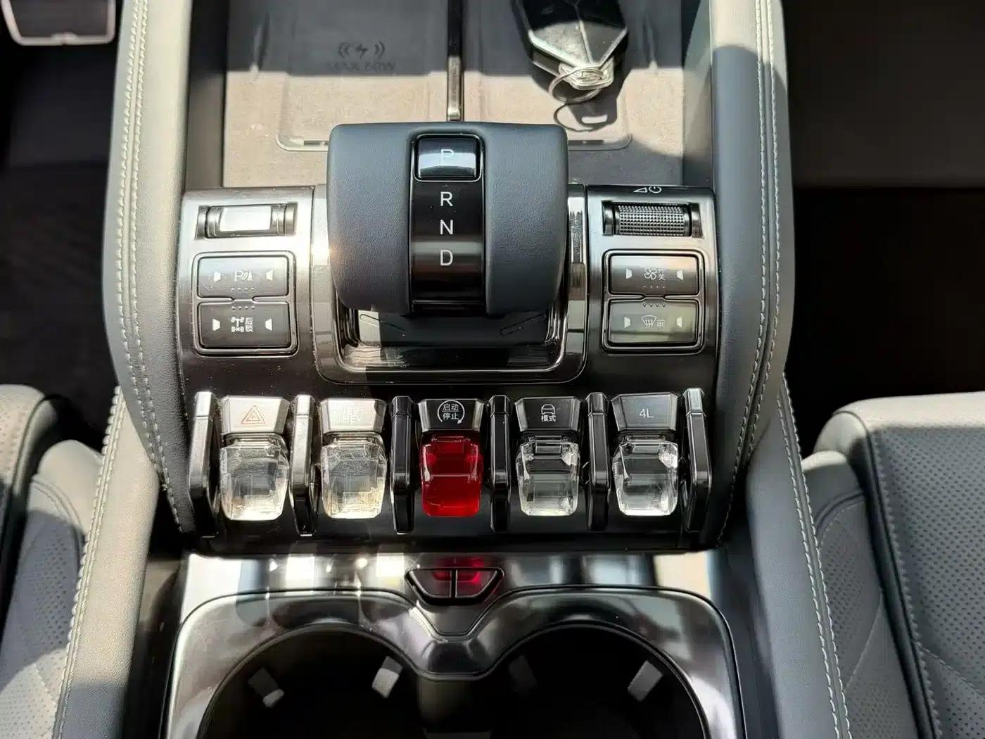 Leopard 5 2025 Model 125KM Sky God Intelligent Driving Max Edition — миниатюра 7
