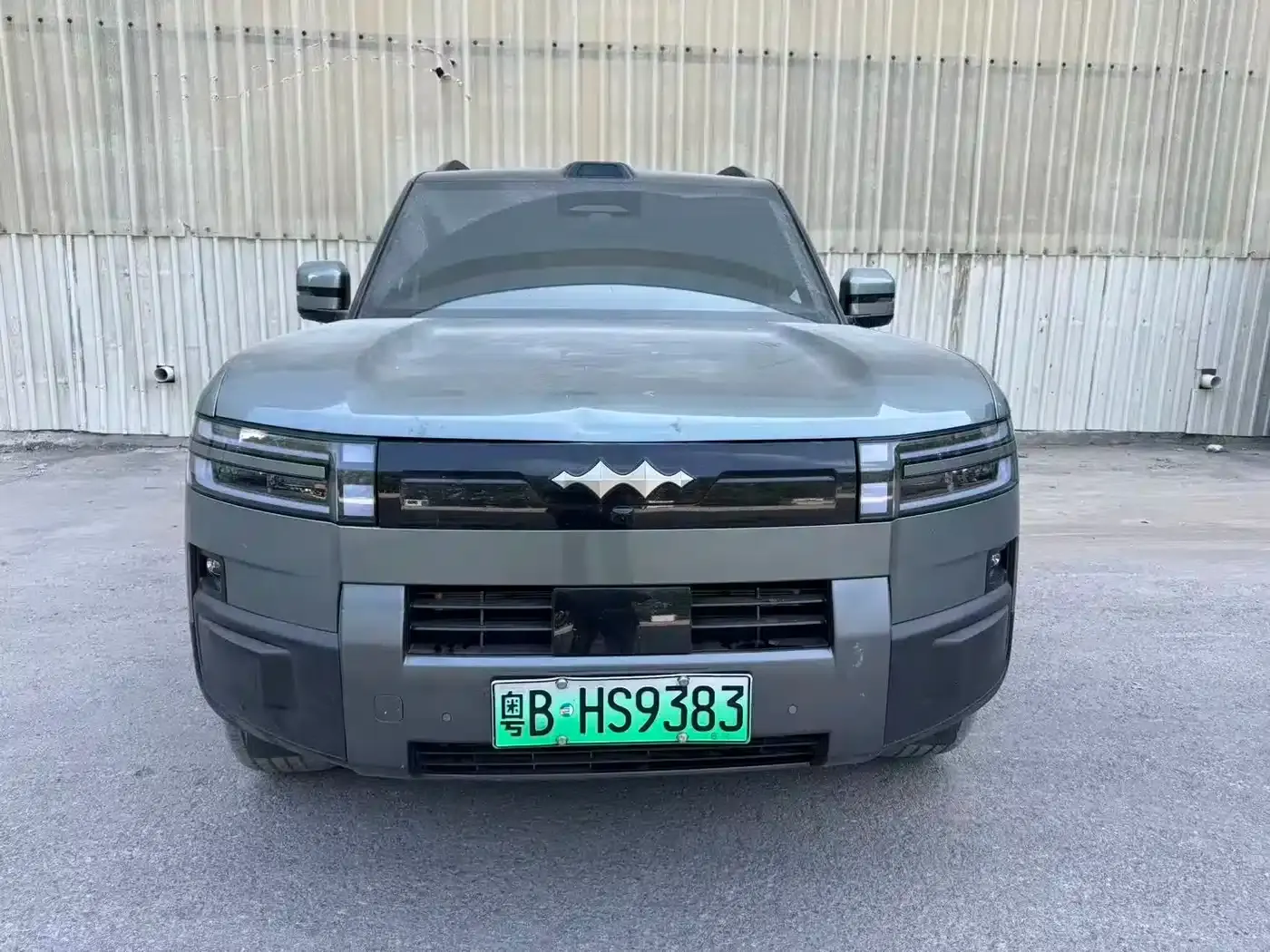 Titanium 7 2025 Model 190KM 4WD Ultra Edition — миниатюра 2