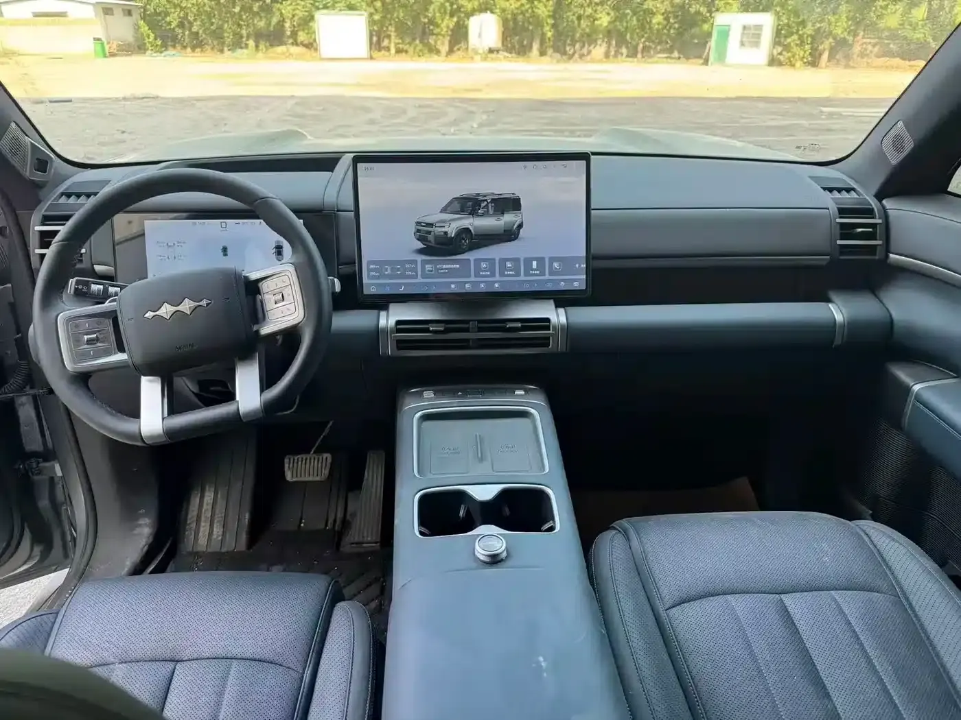 Titanium 7 2025 Model 190KM 4WD Ultra Edition — миниатюра 4