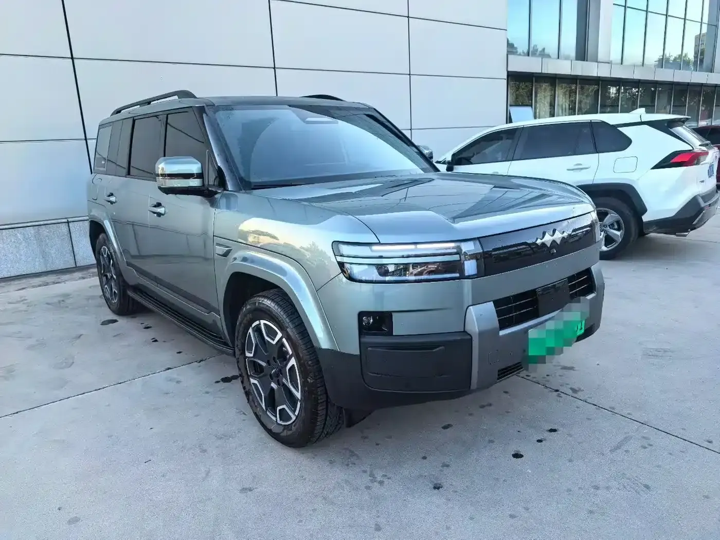Titanium 7 2025 Model 200KM 2WD Max Edition — миниатюра 3