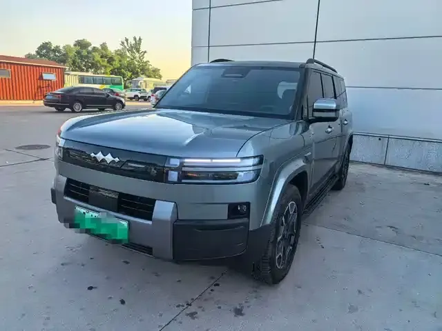 Titanium 7 2025 Model 200KM 2WD Max Edition