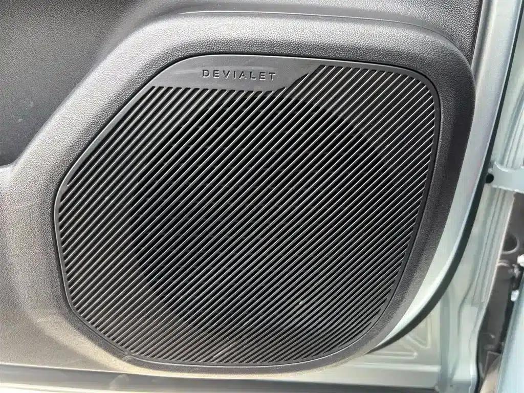 Titanium 3 2025 Model 501KM AWD Ultra Edition — миниатюра 11