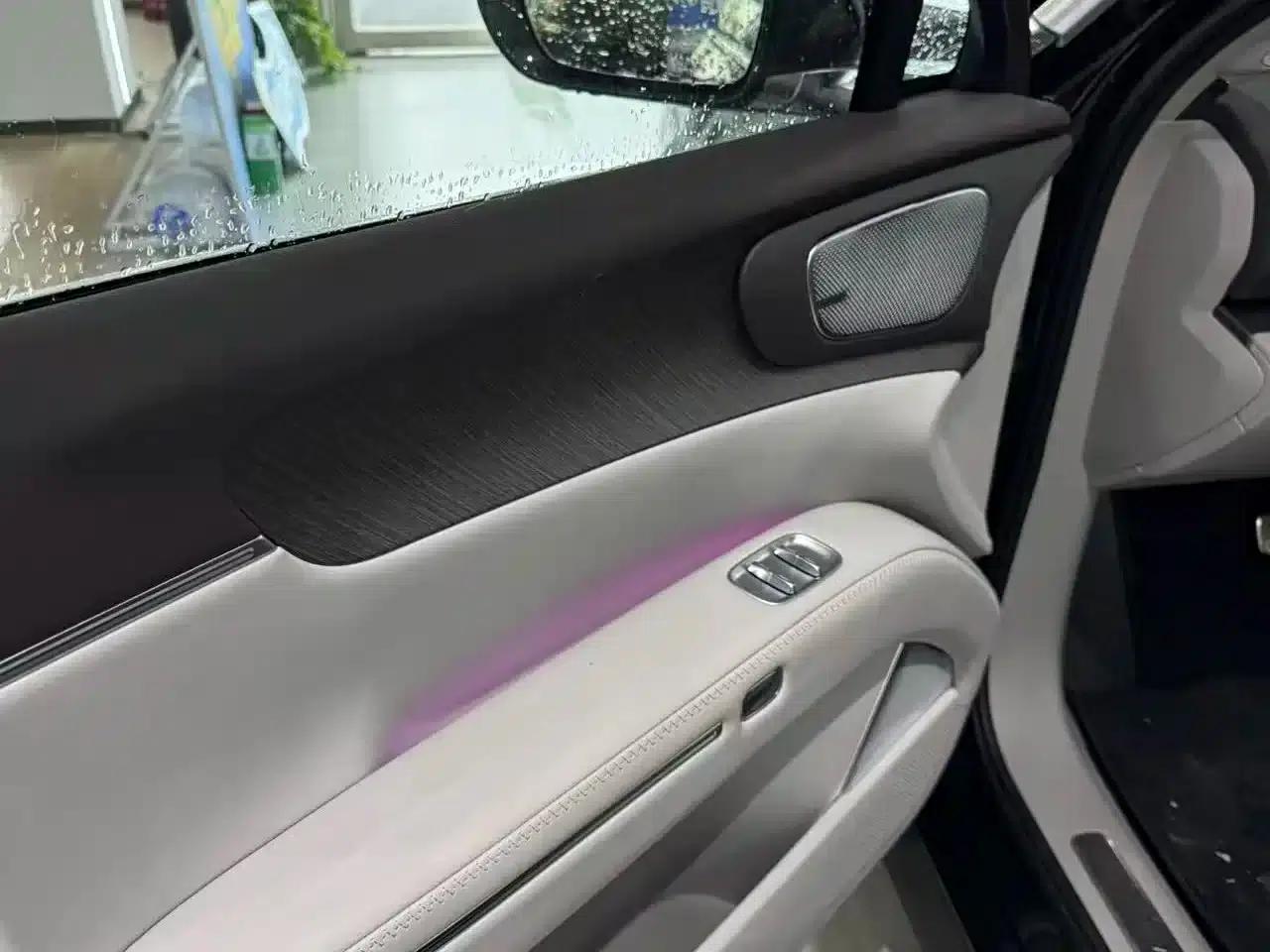 Leapmotor D19 2026 Range Extended 500 Smart Edition (6-seater) — миниатюра 4