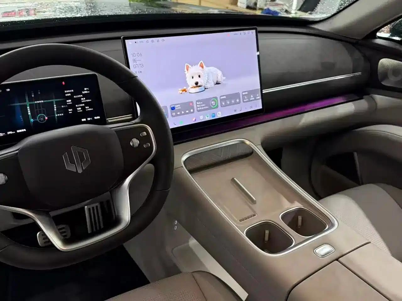 Leapmotor D19 2026 Range Extended 500 Smart Edition (6-seater) — миниатюра 5