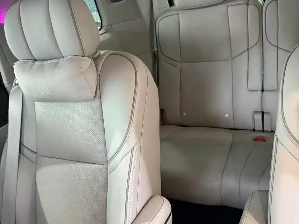 Leapmotor D19 2026 Range Extended 500 Smart Edition (6-seater) — миниатюра 7