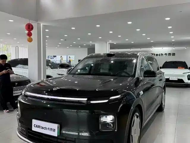 Leapmotor D19 2026 Range Extended 500 Smart Edition (6-seater)