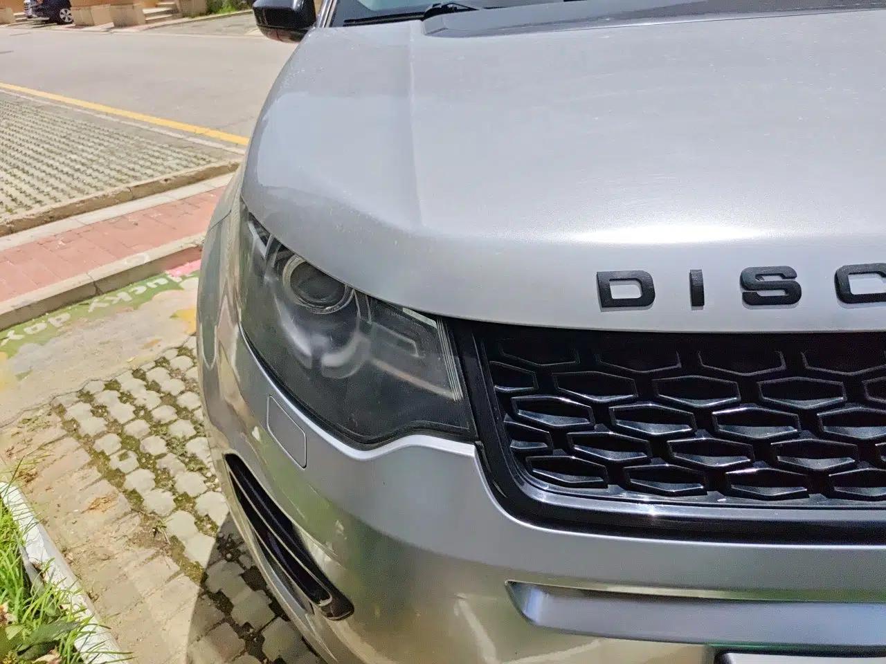 Land Rover Discovery Sport 2016 2.0T SE — миниатюра 7