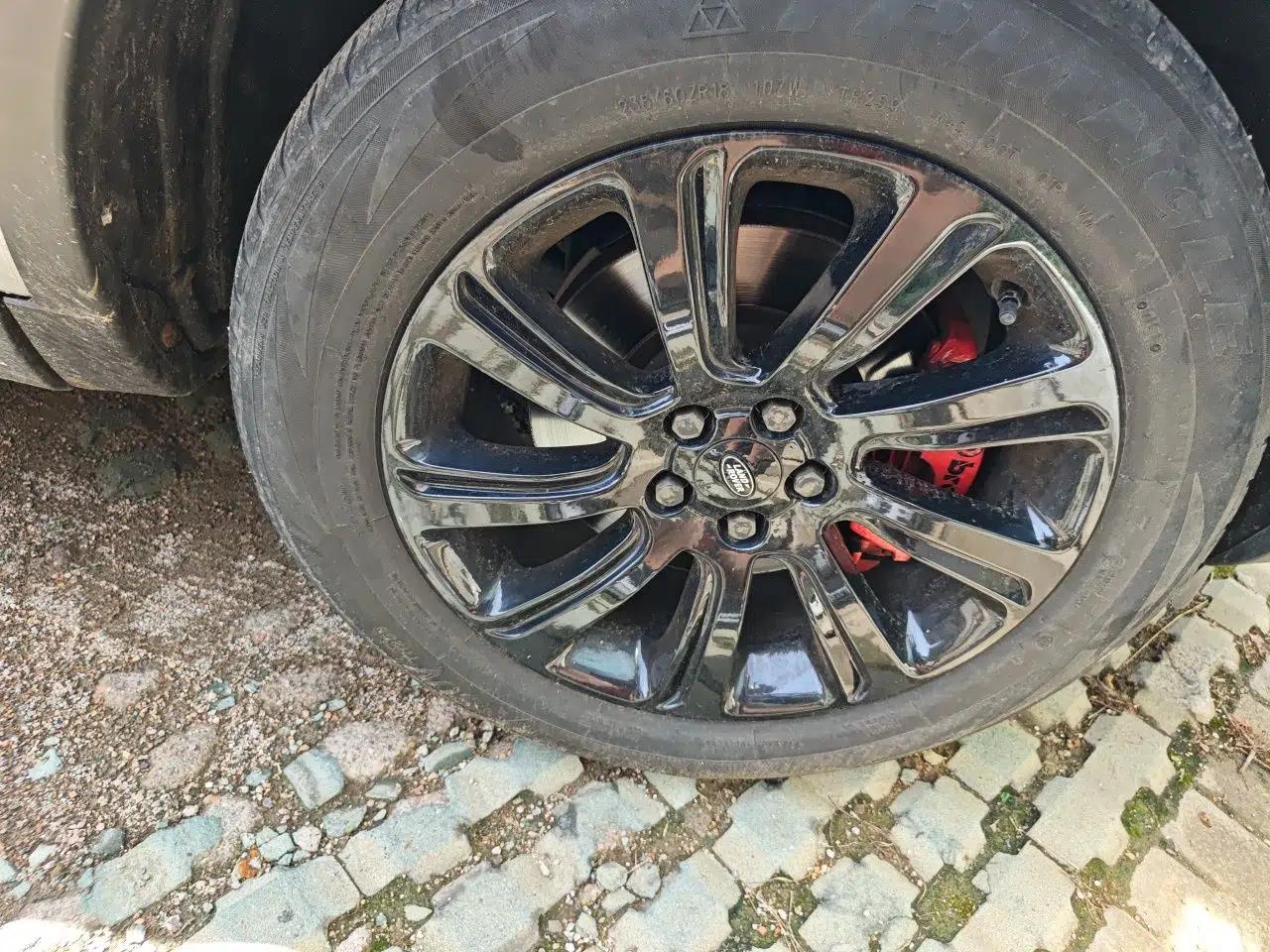 Land Rover Discovery Sport 2016 2.0T SE — миниатюра 8