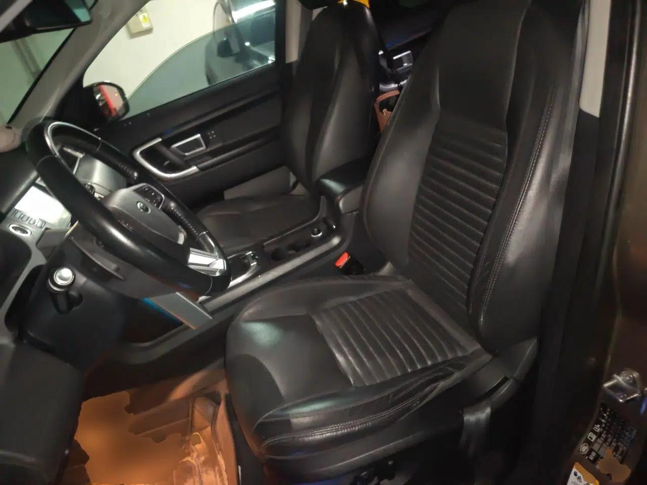 Land Rover Discovery Sport 2015 2.0T HSE LUXURY — миниатюра 15