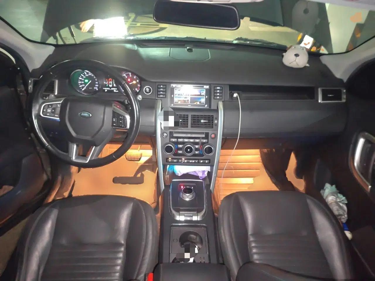 Land Rover Discovery Sport 2015 2.0T HSE LUXURY — миниатюра 9
