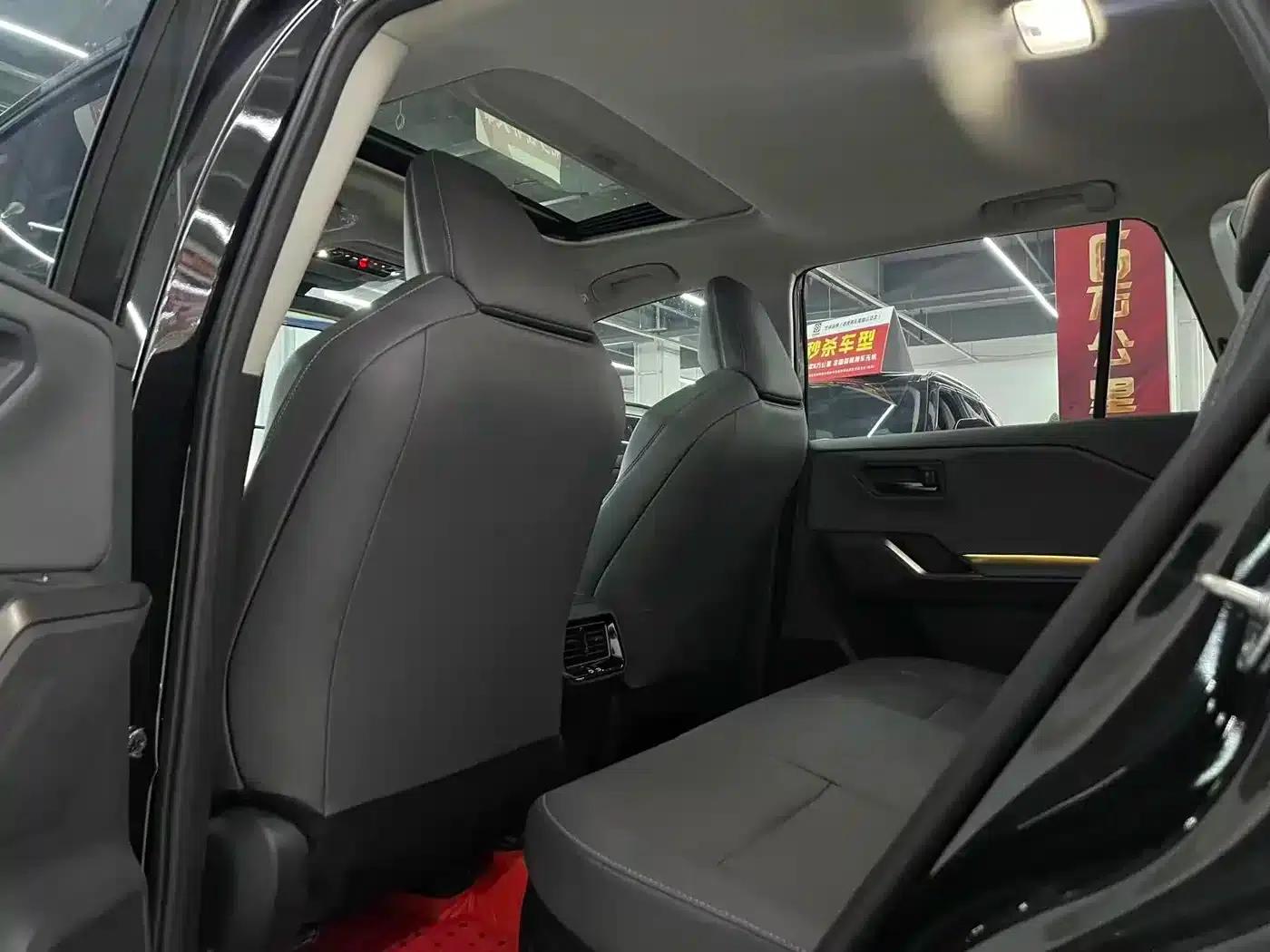 Highlander 2026 2.0L Intelligent Hybrid Dual Engine AIR — миниатюра 6