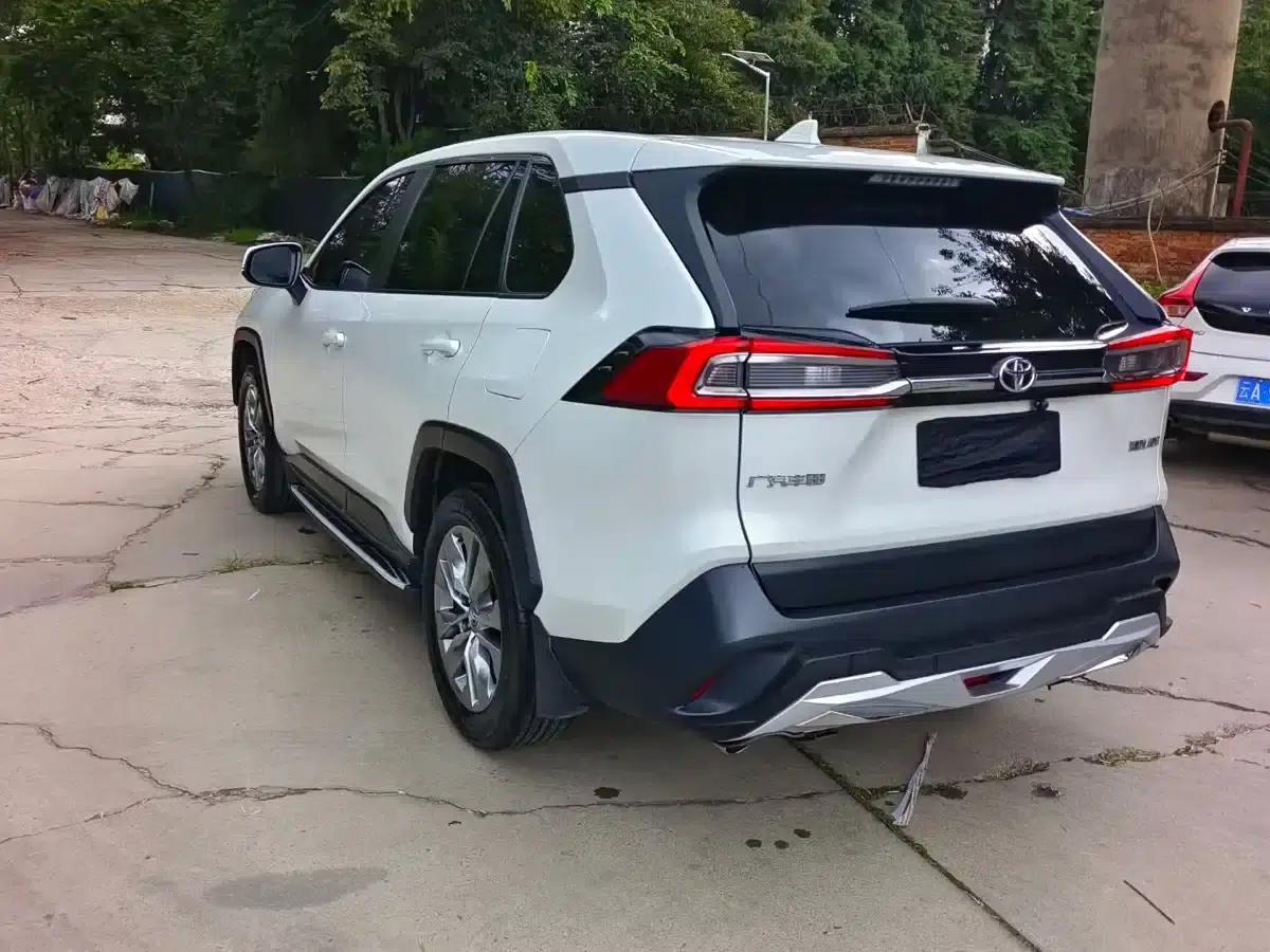 2023 Toyota Highlander 2.0L CVT 2WD Urban Edition — миниатюра 9