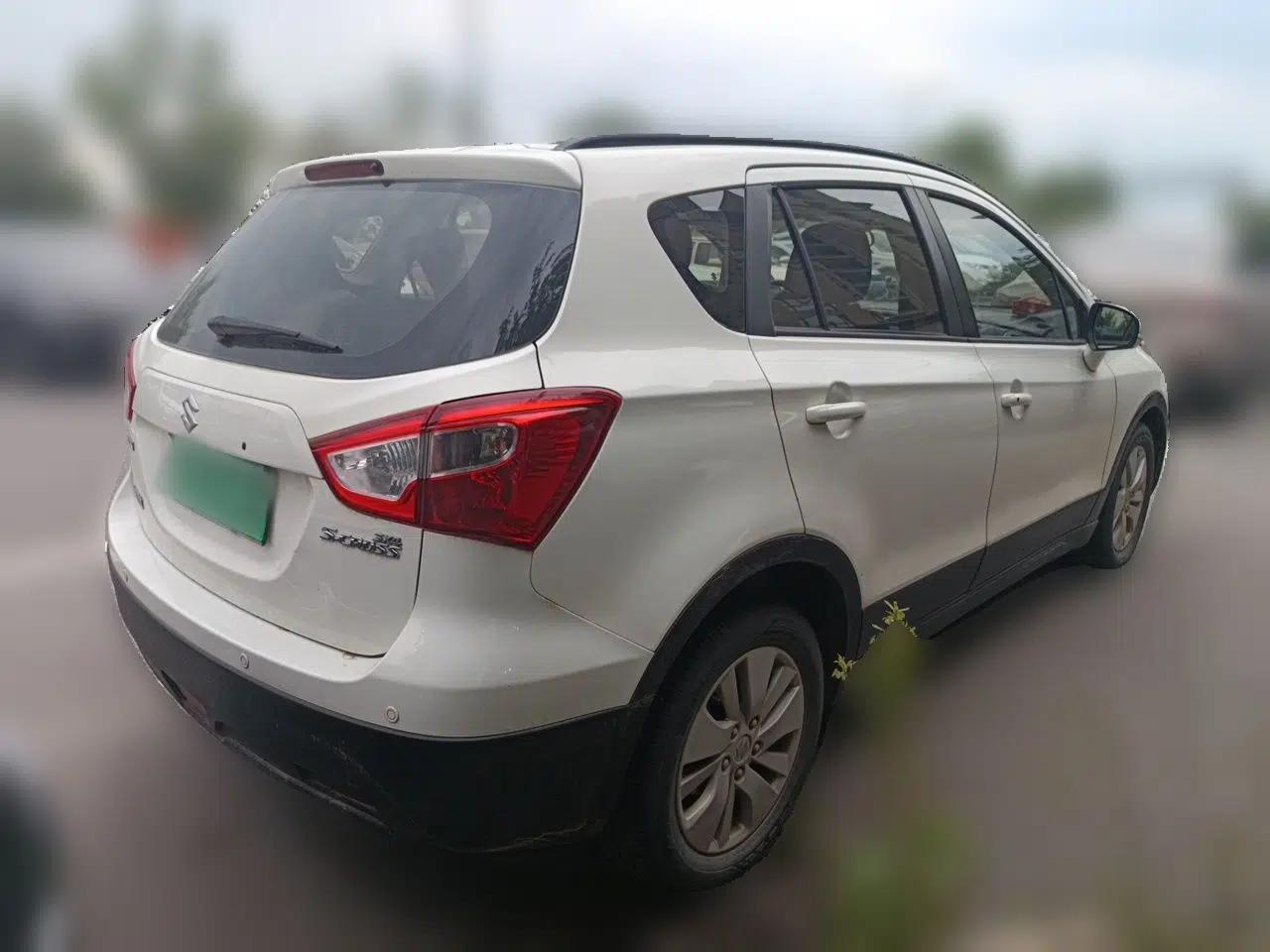 Suzuki S-Cross 2014 1.6L CVT Two-Wheel Drive Entry Model — миниатюра 6
