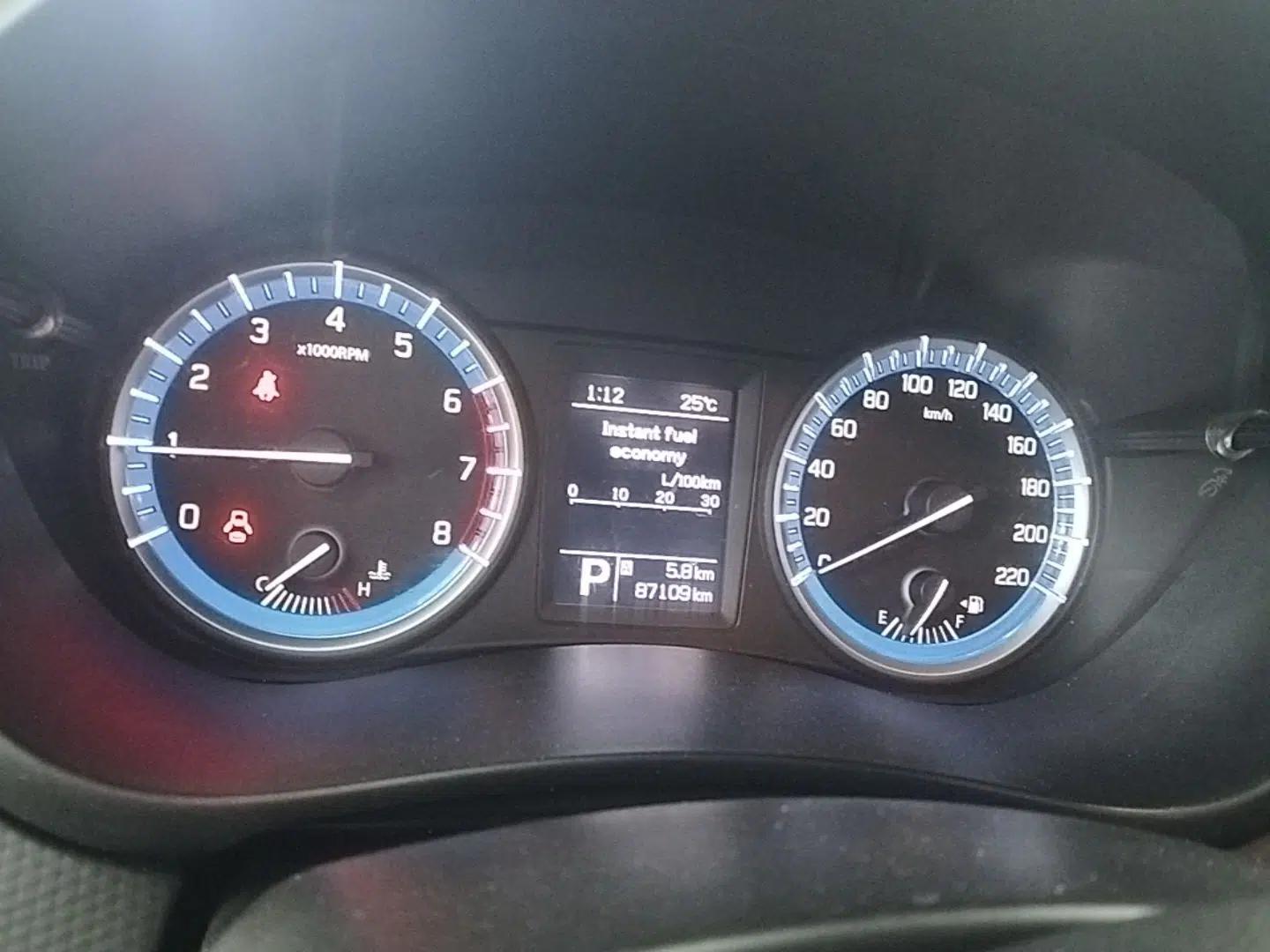 Suzuki S-Cross 2014 1.6L CVT Two-Wheel Drive Elite Version — миниатюра 14