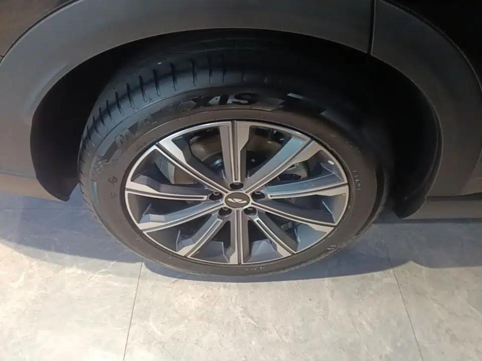 Chery Fengyun T9 2025 120 Long-Range Prestige Version 5 Seats Lithium Iron Phosphate — миниатюра 12