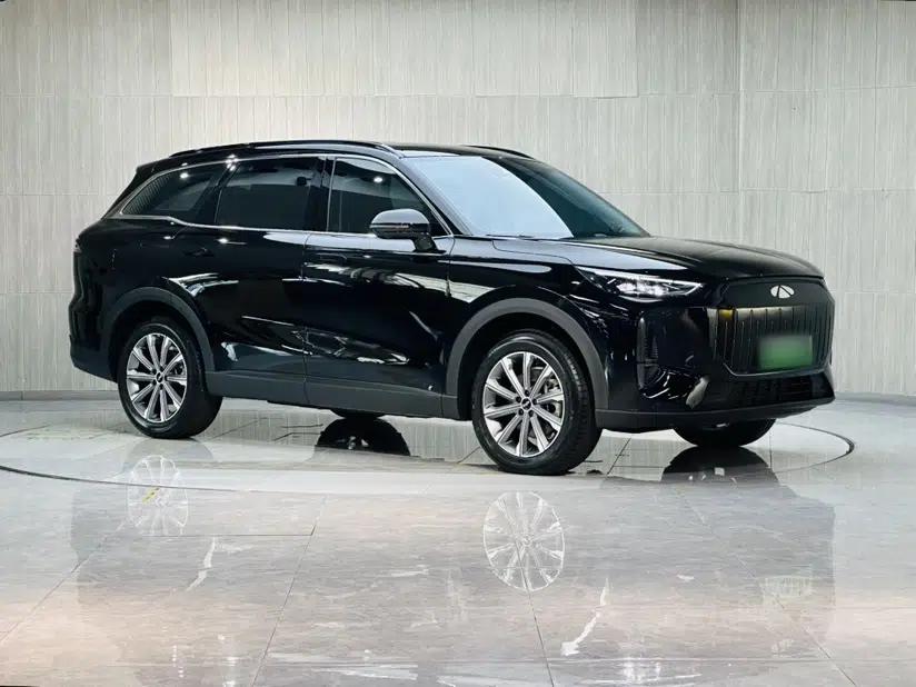 Chery Fengyun T9 2025 120 Long-Range Prestige Version 5 Seats Lithium Iron Phosphate — миниатюра 17