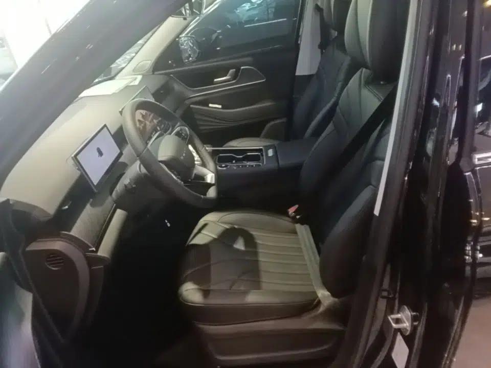 Chery Fengyun T9 2025 120 Long-Range Prestige Version 5 Seats Lithium Iron Phosphate — миниатюра 24