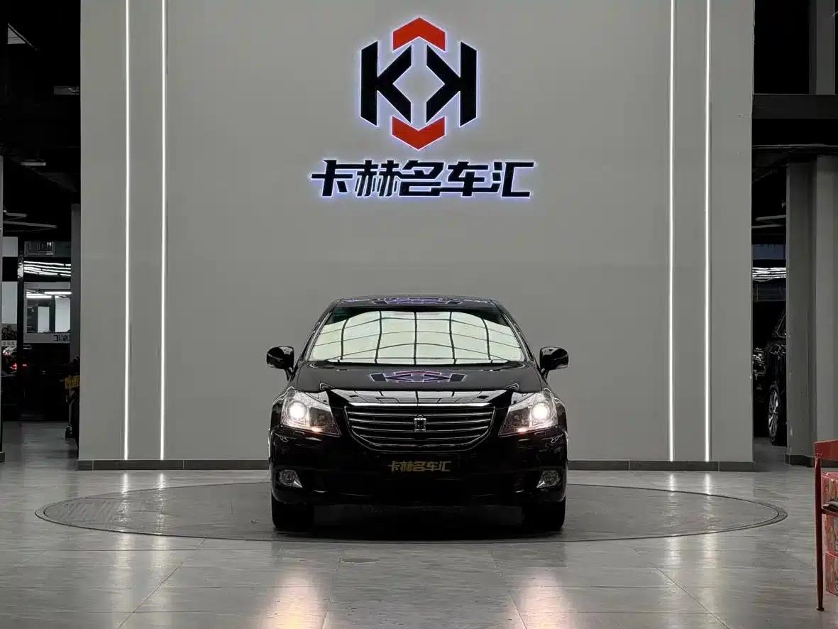 Crown 2011 2.5L Royal Leather Sunroof Special Edition — миниатюра 2