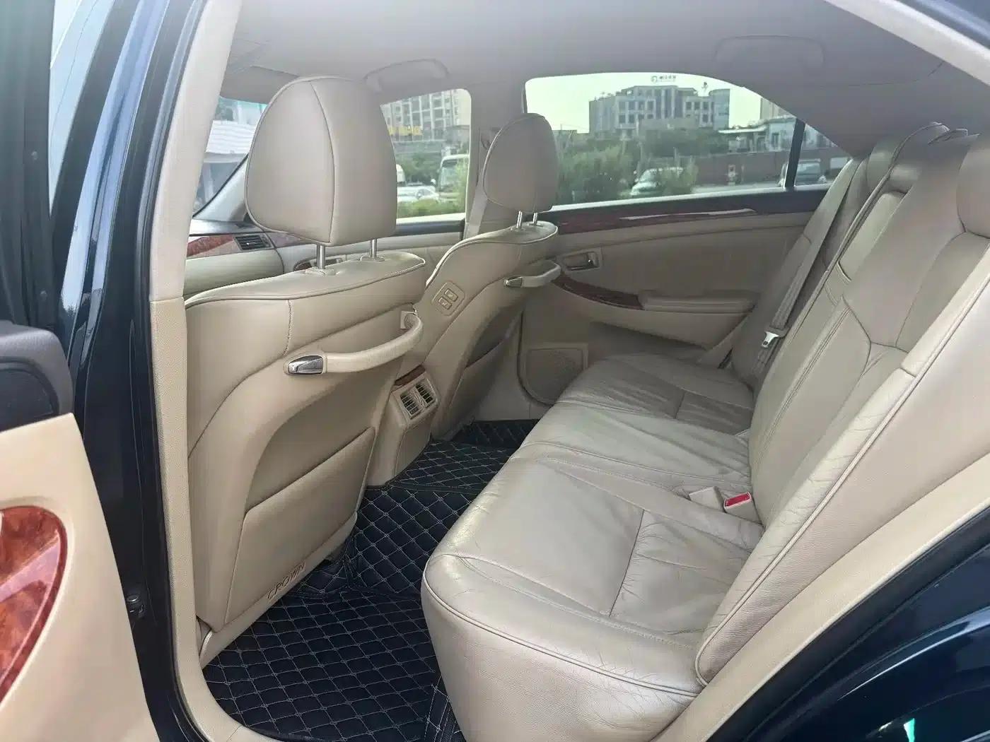 Crown 2006 2.5L Royal Leather Edition — миниатюра 11