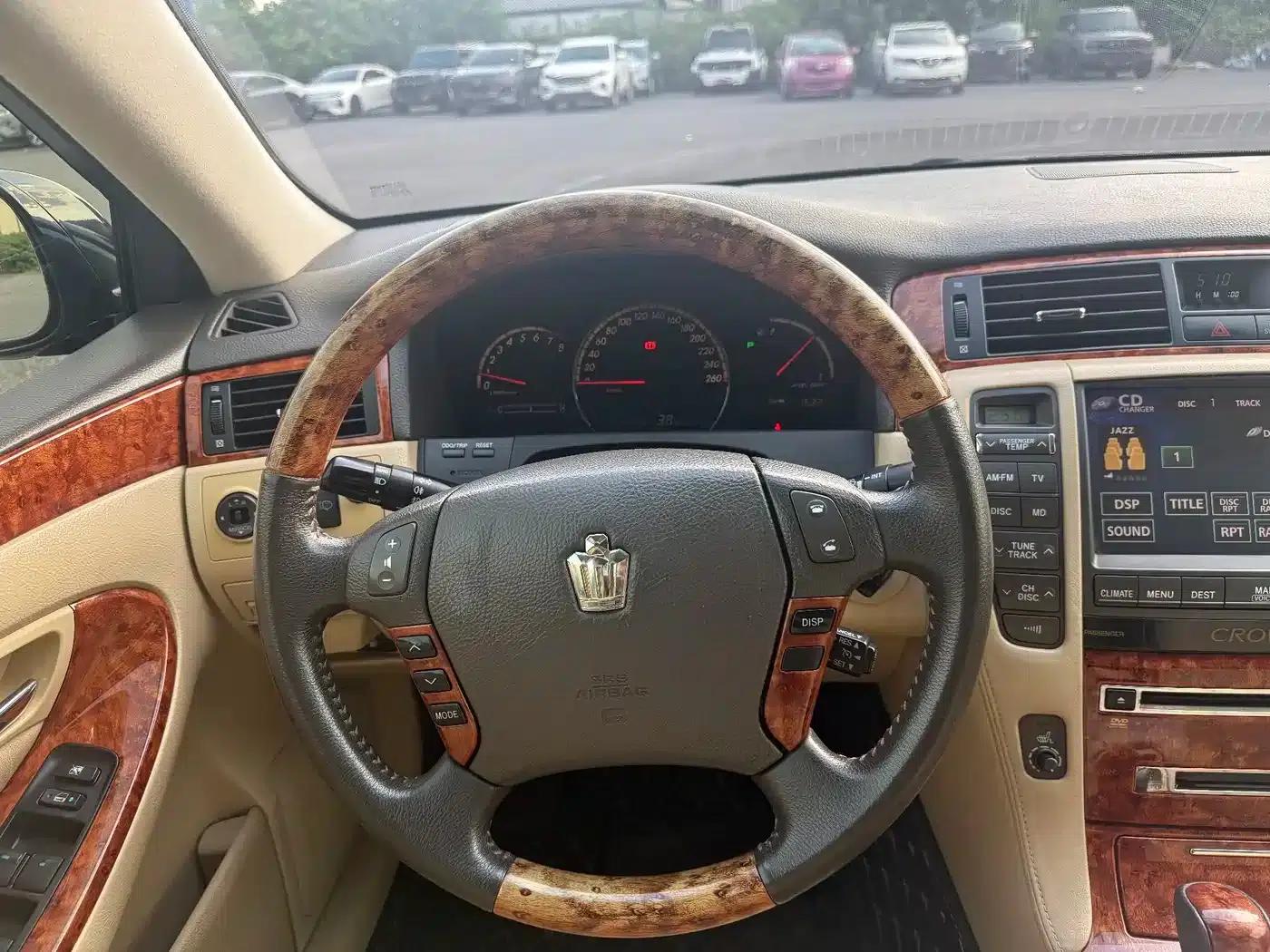 Crown 2006 2.5L Royal Leather Edition — миниатюра 9