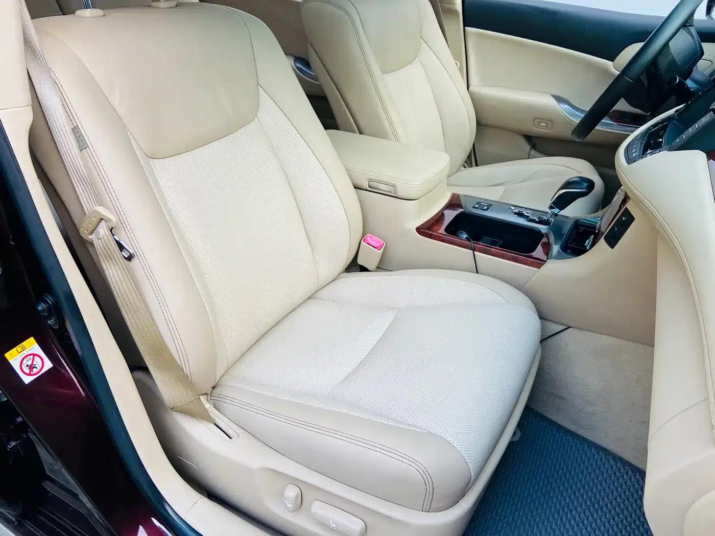 Crown 2012 2.5L Royal Leather Edition — миниатюра 25