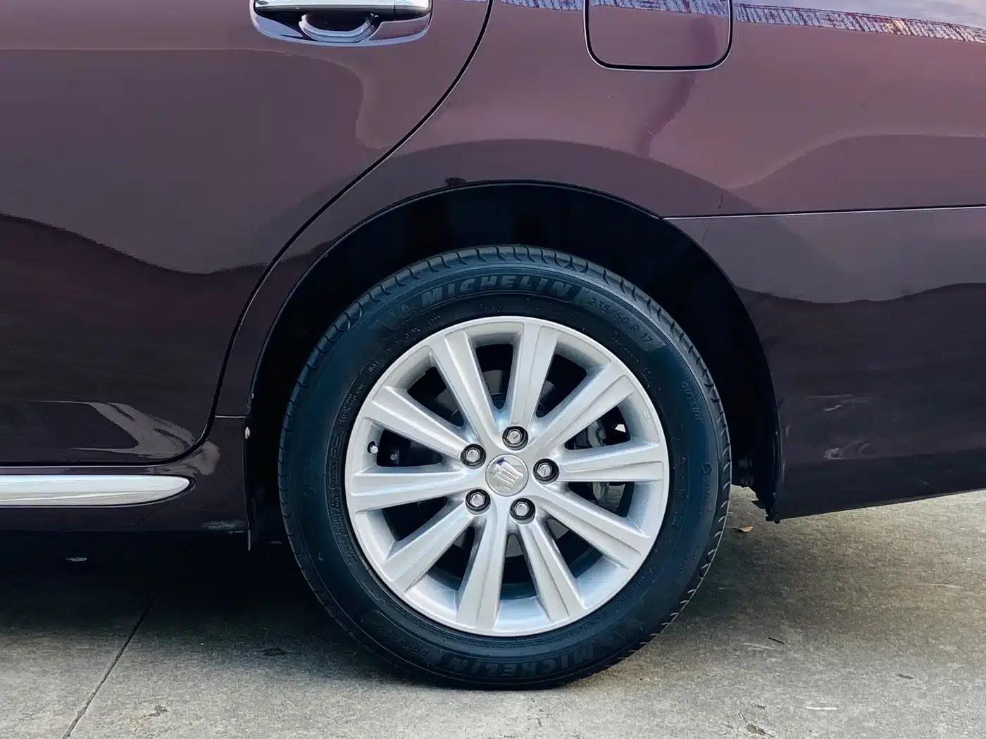 Crown 2012 2.5L Royal Leather Edition — миниатюра 8