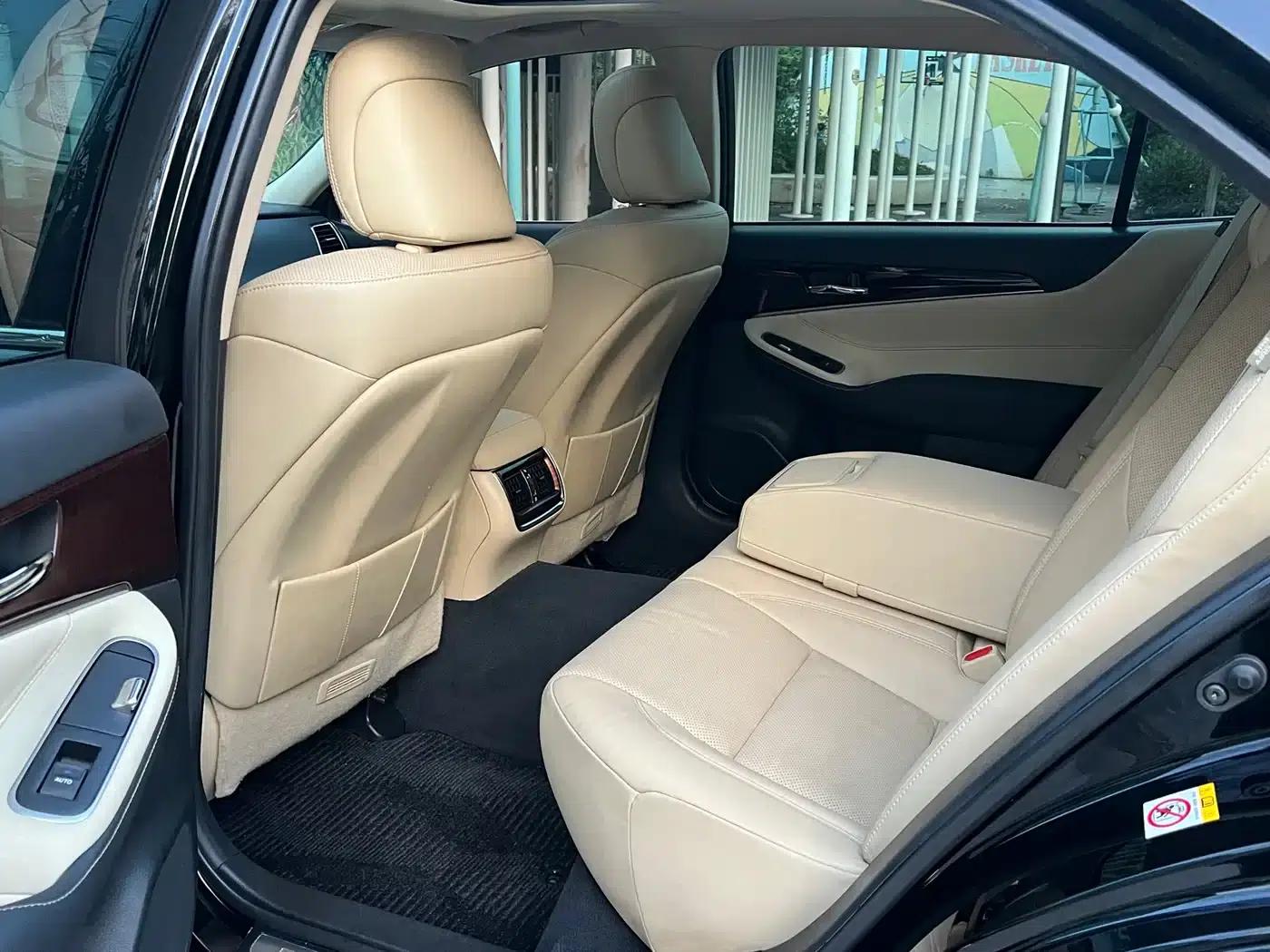 Crown 2018 2.0T Elite Edition — миниатюра 13