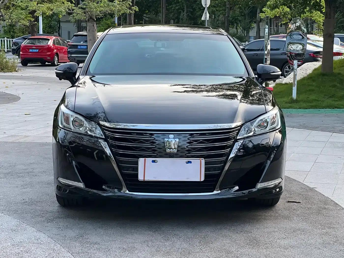 Crown 2018 2.0T Elite Edition — миниатюра 5