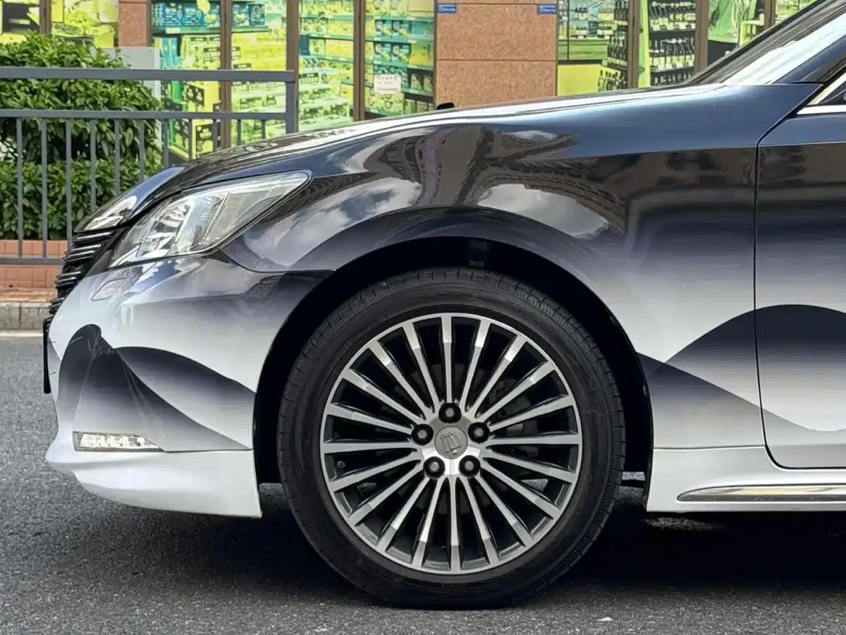 Crown 2018 2.0T Sport Edition — миниатюра 25