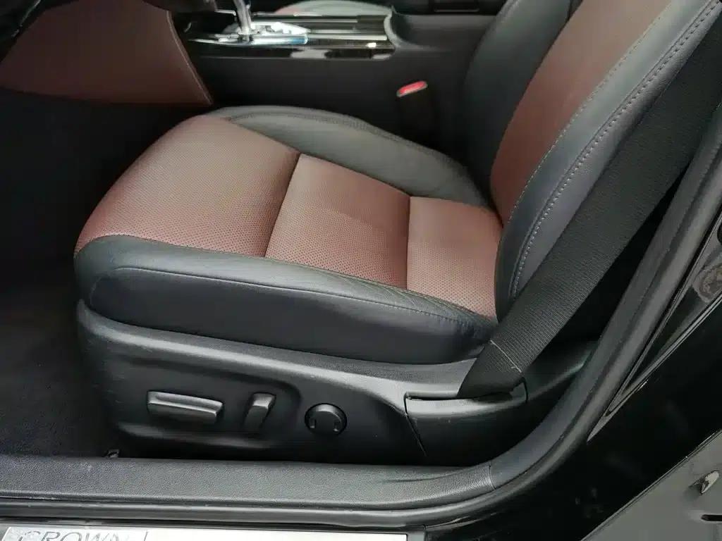 Crown 2018 2.0T Sport Edition — миниатюра 20