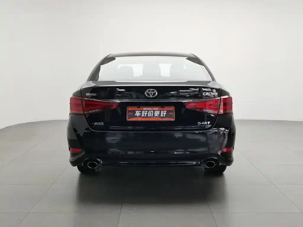 Crown 2018 2.0T Sport Edition — миниатюра 4
