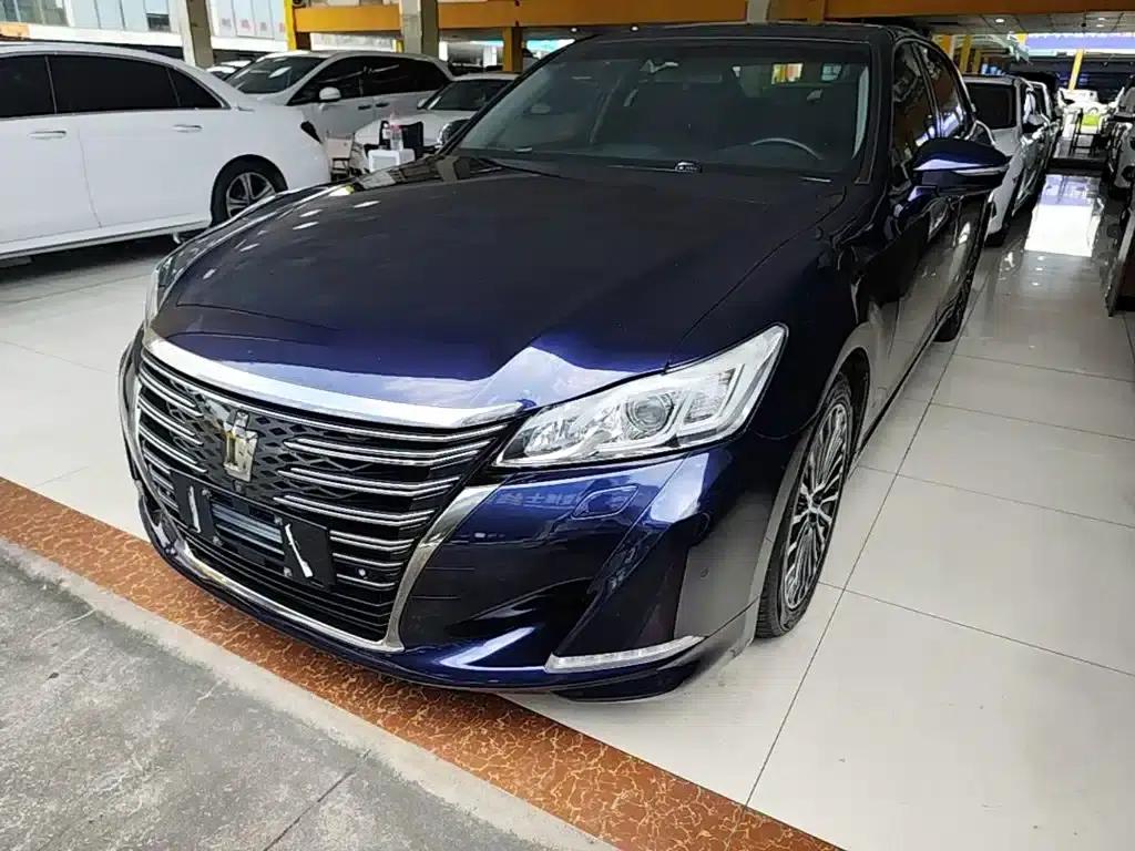 Crown 2018 2.0T Sport Edition — миниатюра 2