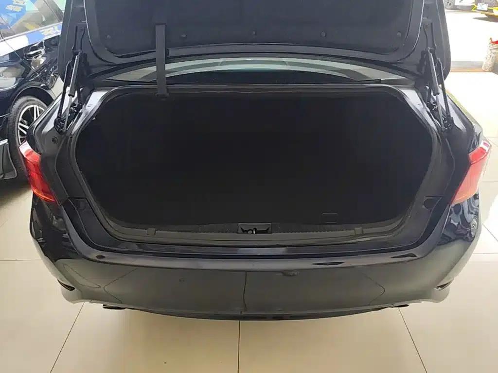 Crown 2018 2.0T Sport Edition — миниатюра 19