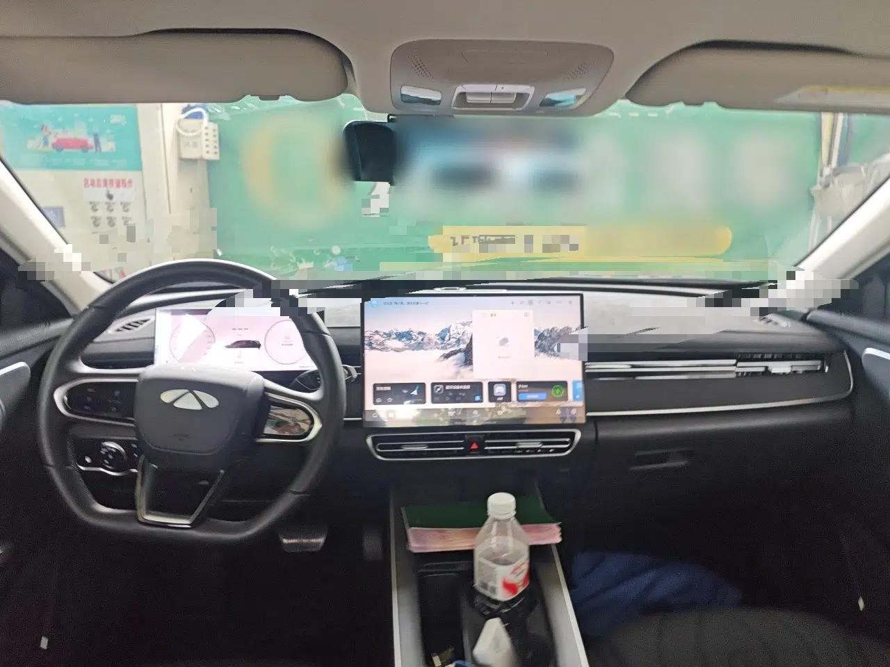 Chery Fengyun A8L 2025 1.5 TGDI 145 km Standard Version — миниатюра 9