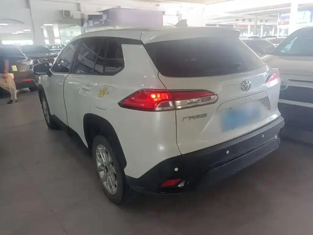Fenglanda 2022 2.0L CVT Leading Edition — миниатюра 5