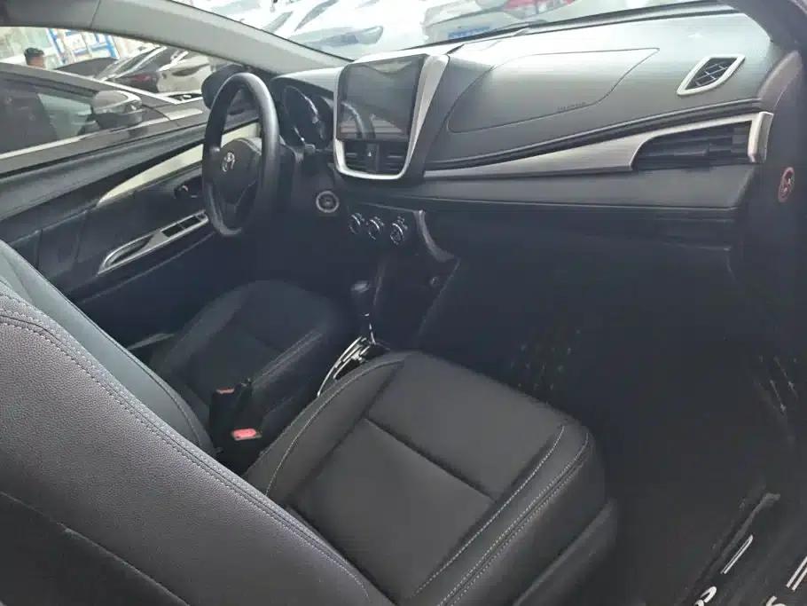Vios 2017 1.5L CVT Adventure Edition — миниатюра 8