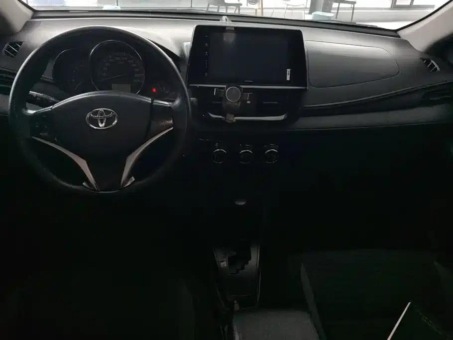 Vios 2022 1.5L 20th Anniversary Edition — миниатюра 12