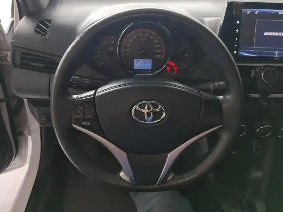 Vios 2022 1.5L 20th Anniversary Edition — миниатюра 15