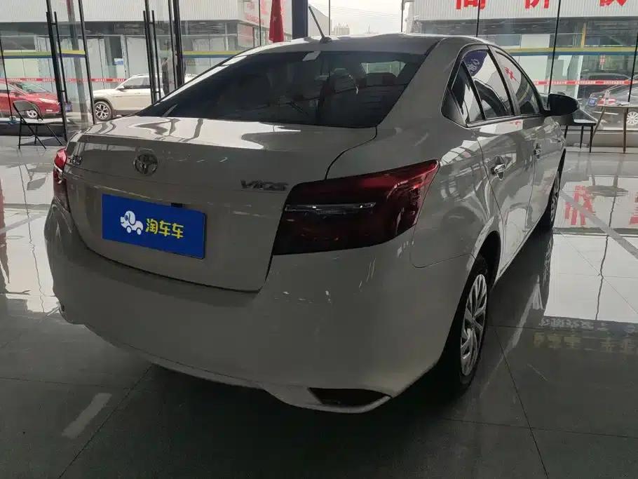 Vios 2022 1.5L 20th Anniversary Edition — миниатюра 3