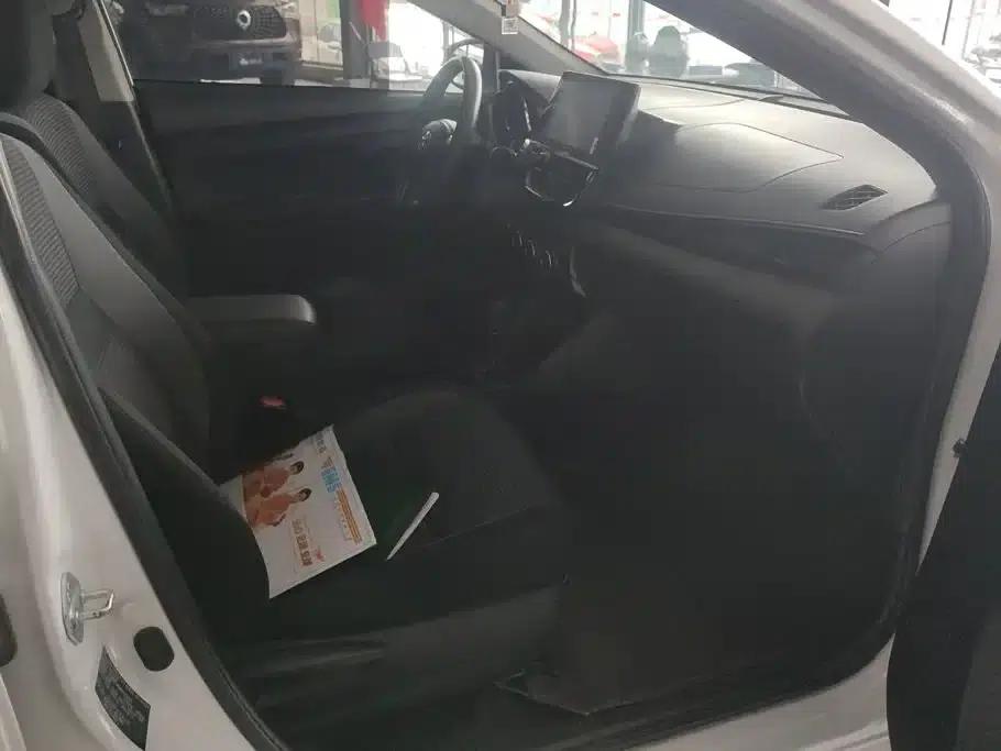Vios 2022 1.5L 20th Anniversary Edition — миниатюра 8