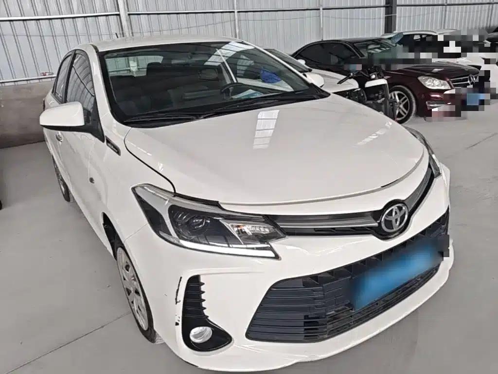 Vios 2022 1.5L 20th Anniversary Edition — миниатюра 4