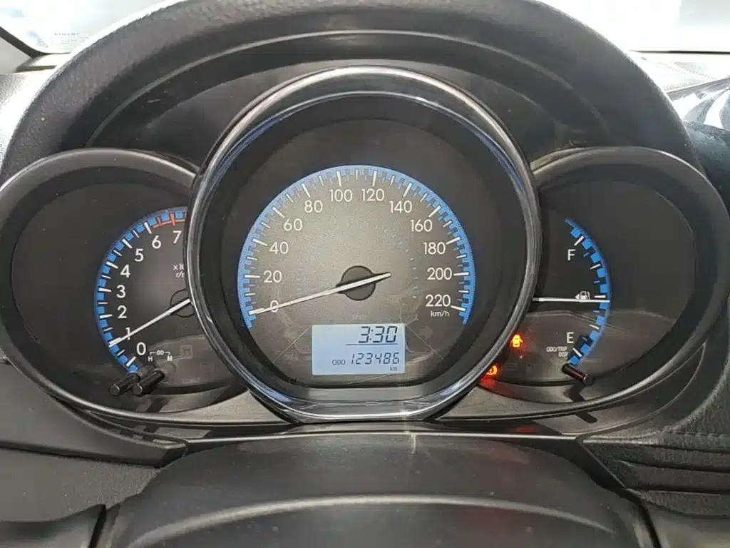 Vios 2017 1.5L Manual Comfort Edition — миниатюра 12