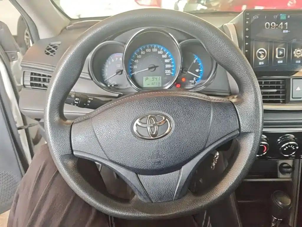 Vios 2017 1.5L CVT Adventure Edition — миниатюра 11