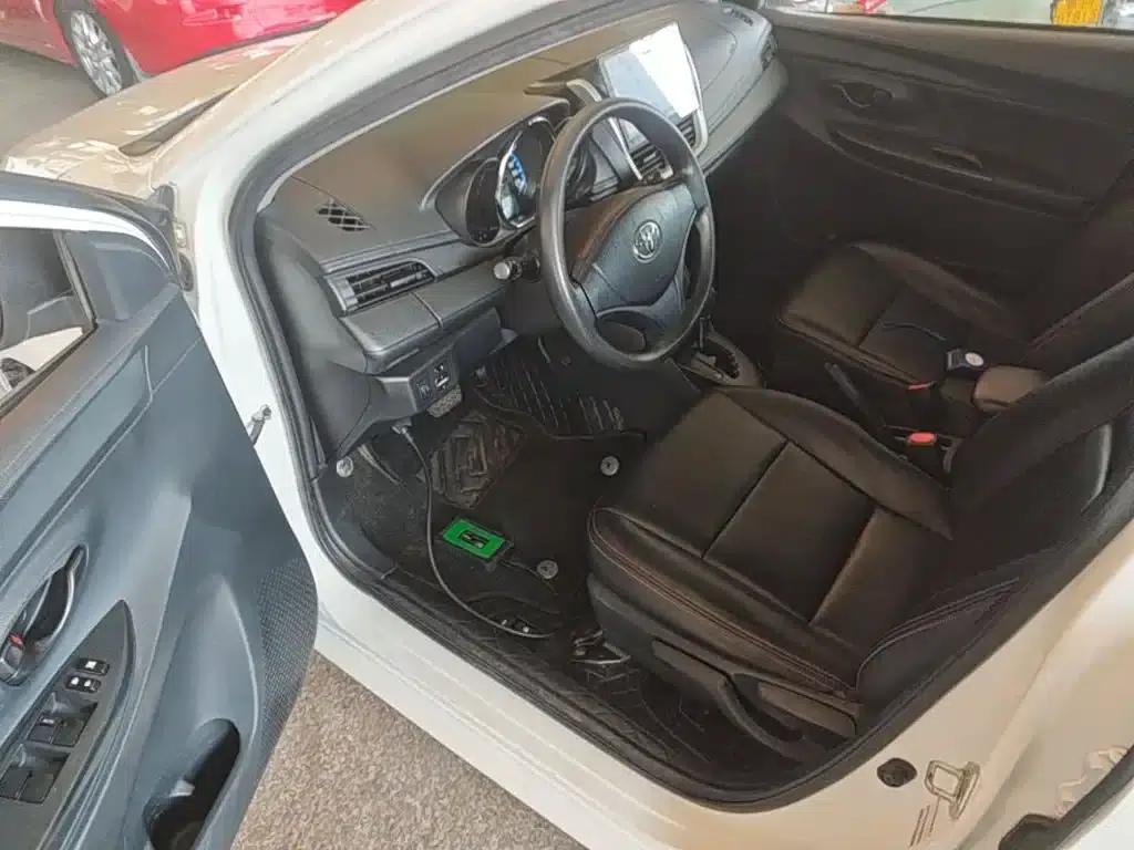 Vios 2017 1.5L CVT Adventure Edition — миниатюра 16