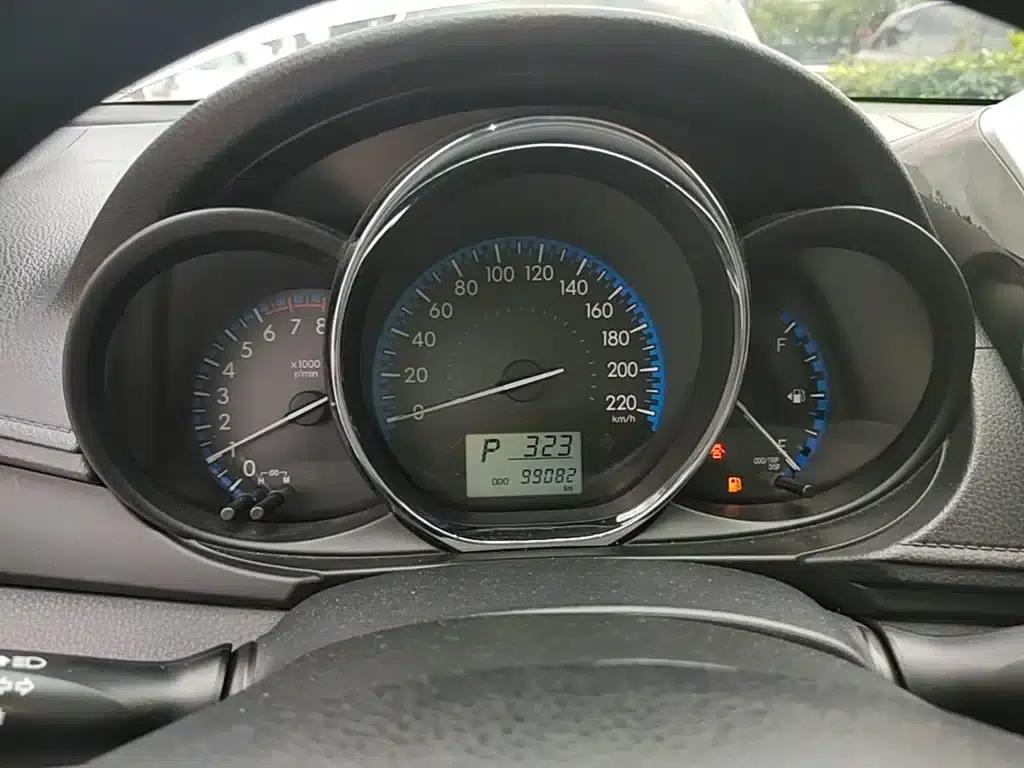 Vios 2017 1.5L CVT Adventure Edition — миниатюра 12