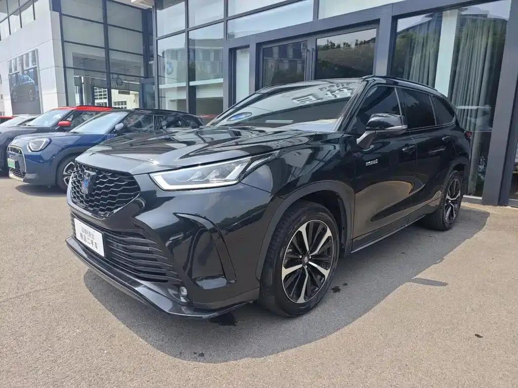 Crown Land Cruiser 2022 2.5L HEV 4WD Premium Edition — миниатюра 1